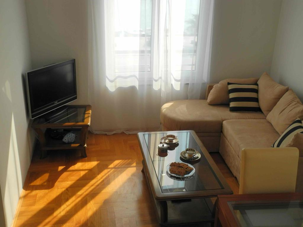 Apartments Antonela Jezera Exterior foto