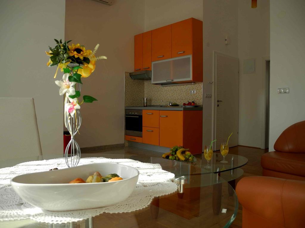 Apartments Antonela Jezera Exterior foto